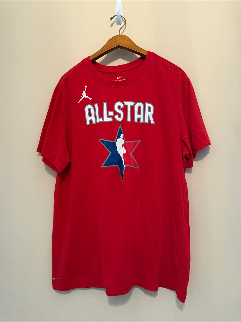 Nike Red All-Star‎ Graphic Tee with Blue Accent Kawhi Leonard #2 Size XL
